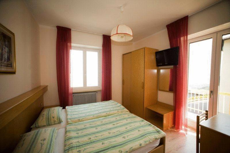 Hotel Deva 3*
